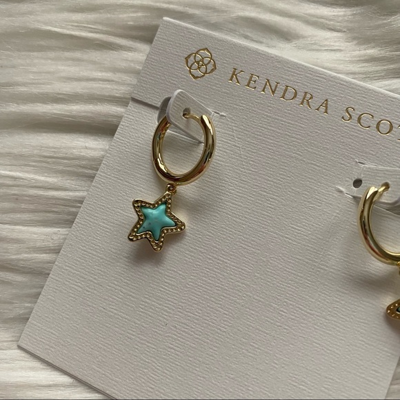 Kendra Scott Jae Star Gold Huggie Earrings in Light Blue Magnesite - Picture 4 of 6